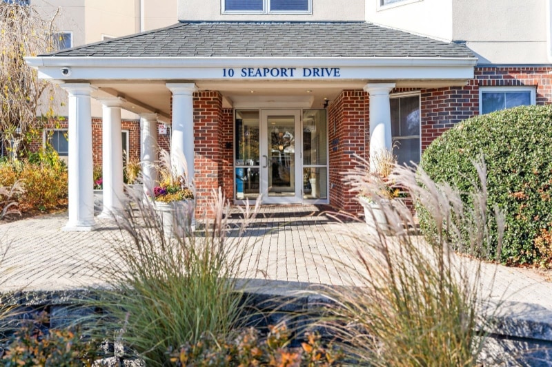 Photo - 10 Seaport Dr (Quincy, MA)