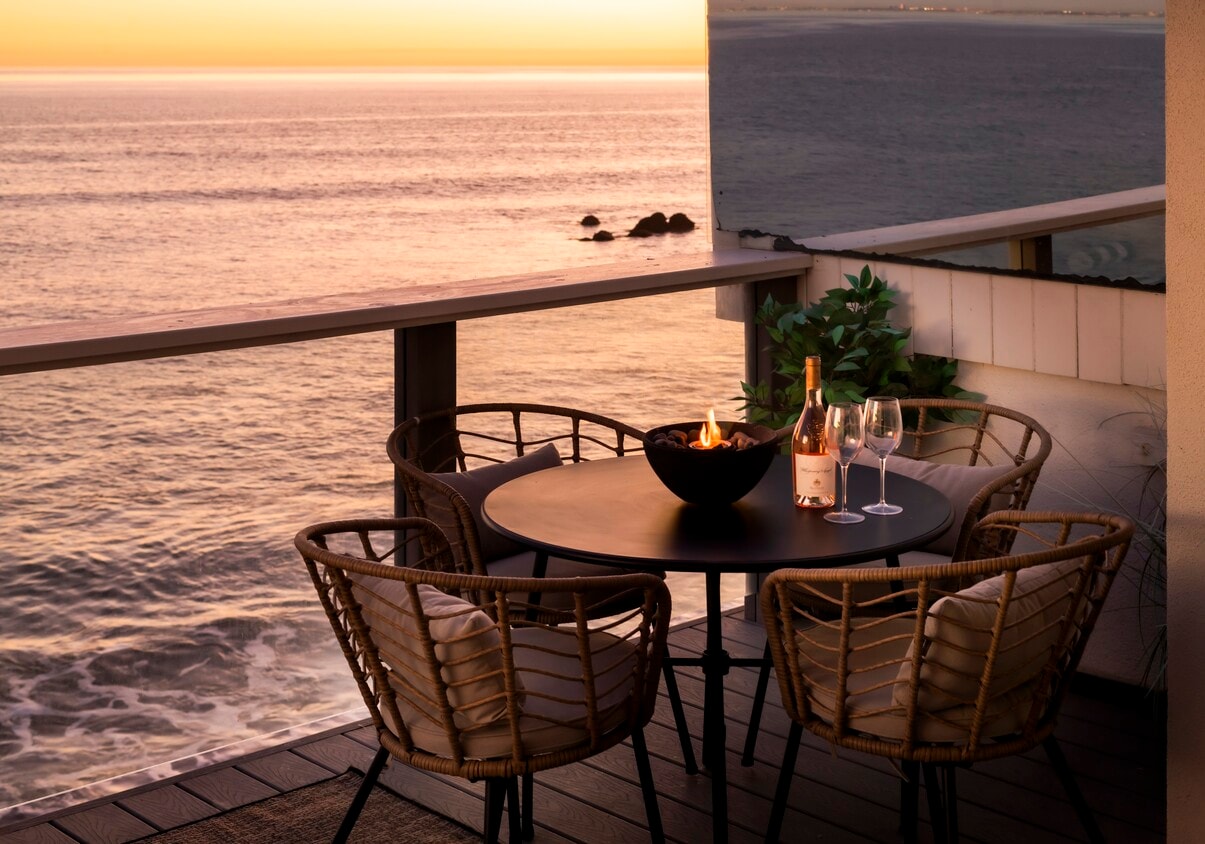 Primary Photo - 20638 Pacific Coast Hwy