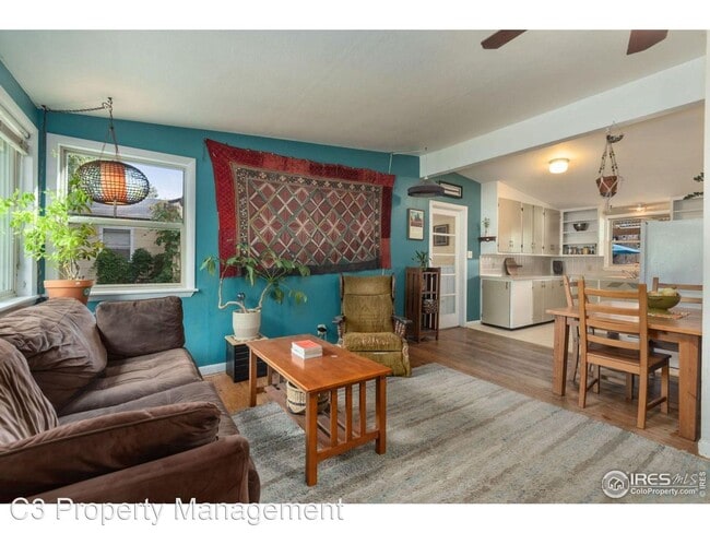 Building Photo - 3 br, 1 bath House - 1715 Mathews St