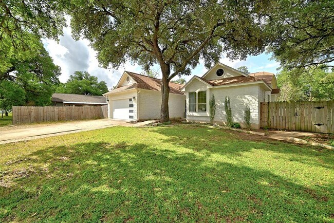 Foto del edificio - 5807 Convict Hill Rd