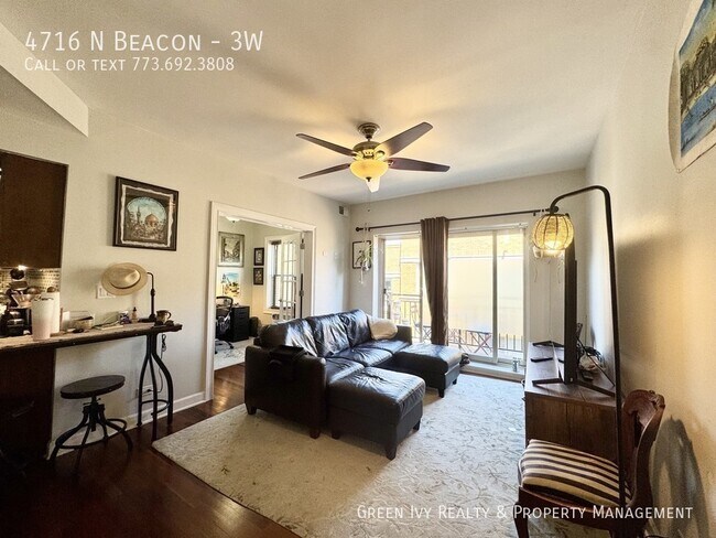 Foto del edificio - 4716 N Beacon St