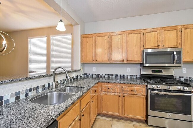 Building Photo - 5012 Charlo Dr