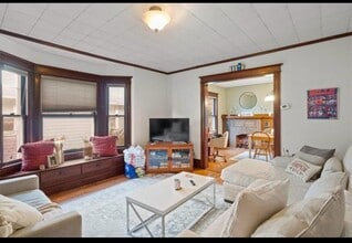 Building Photo - 55 Audubon St