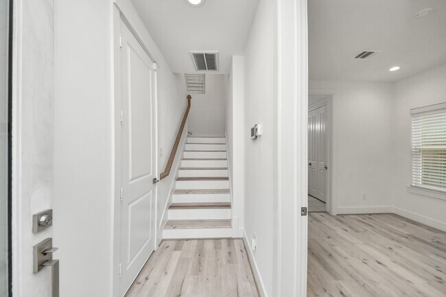 Foto del edificio - 2920 Nance St