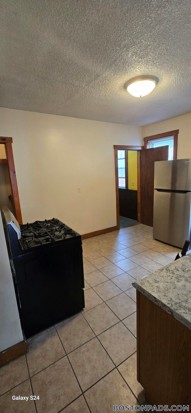 Foto del edificio - 125 Capen St