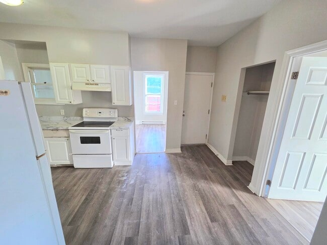 Photo du bâtiment - 10 Cedar St