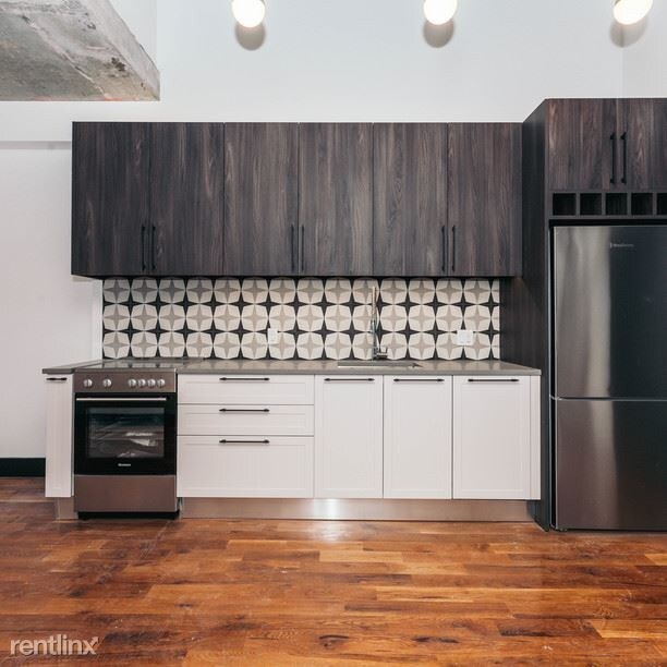 Foto del edificio - 803 Wyckoff Ave