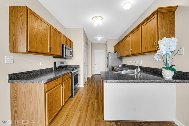 Foto del edificio - 7248 Bradford Ct