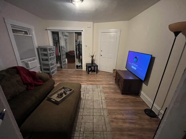 Photo - 189 Irving St (Framingham, MA) Apartment
