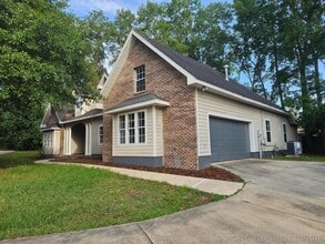 Building Photo - 11444 NW 18th Ln