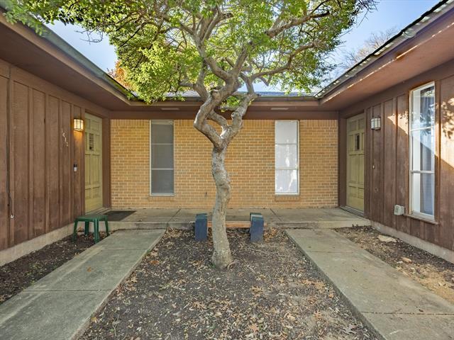 Foto del edificio - 4613 Ranch View Rd