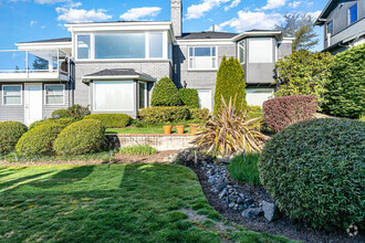 Building Photo - 7304 51st Ave NE
