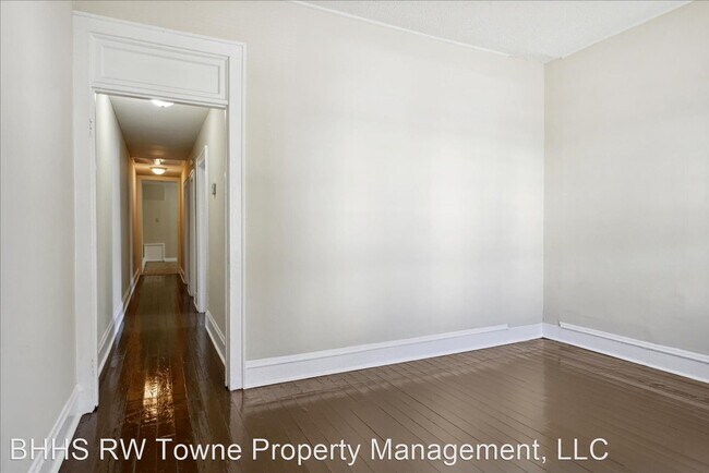 Building Photo - 2 br, 1 bath House - 732 17th Street
