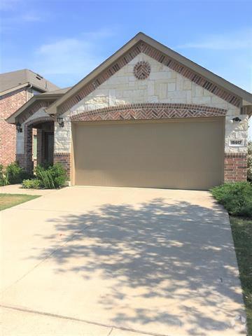 Building Photo - 15917 Alvarado Dr