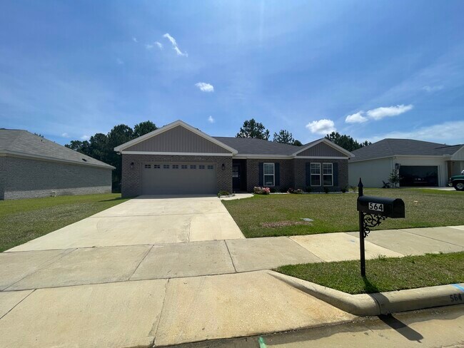 Foto del edificio - 564 Ridgeland Rd
