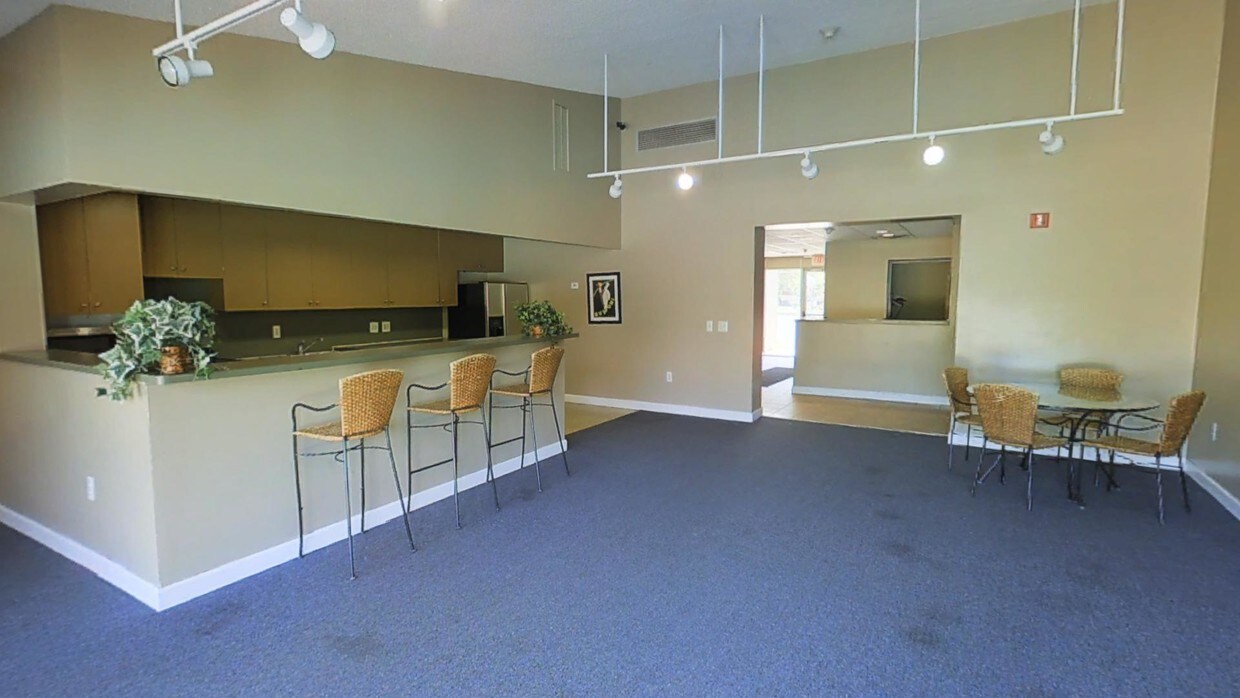 Regal Towers 27000 27600 Franklin Rd Apartment For Rent Doorstepscom Regal Towers 27000 27600 Franklin Rd Apartment For Rent Doorstepscom