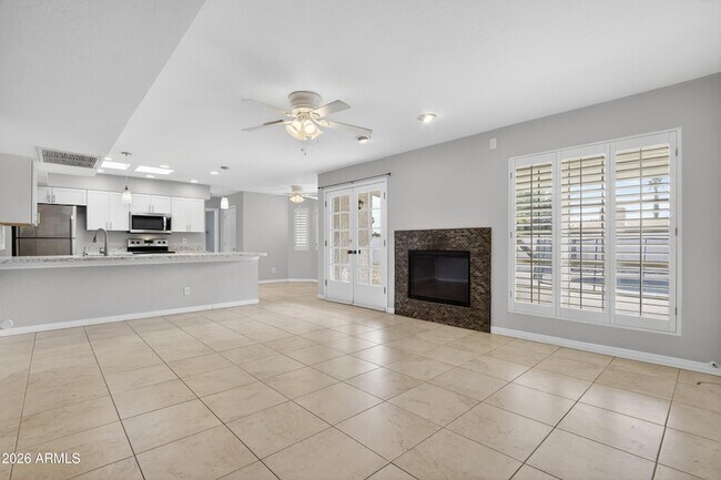 Foto del edificio - 6843 E Redfield Rd