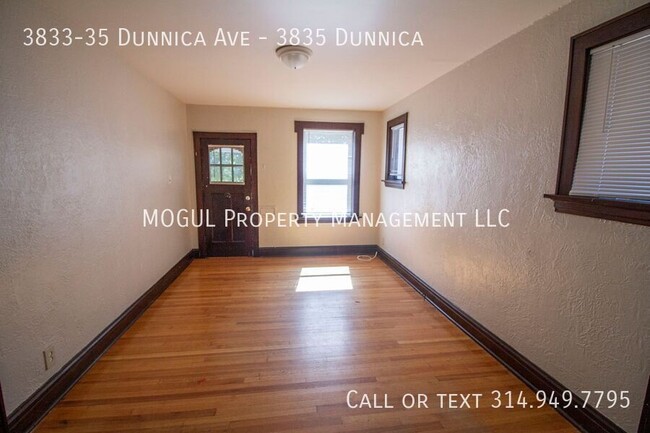 Building Photo - ***Free Rent Special*** 1-bedroom across f...