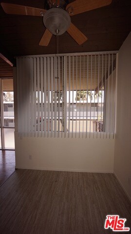 Building Photo - 11131 Rose Ave