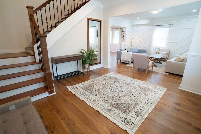 Foto del edificio - 815 Eastern Ave