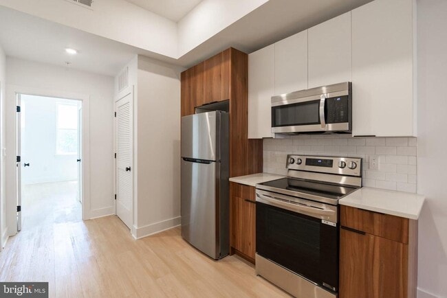 Foto del edificio - 4408 Lancaster Ave