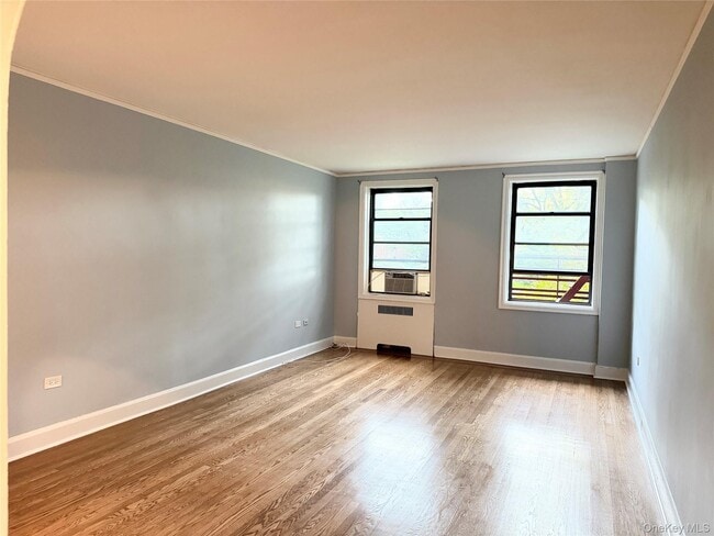Building Photo - 412 Larchmont Acres