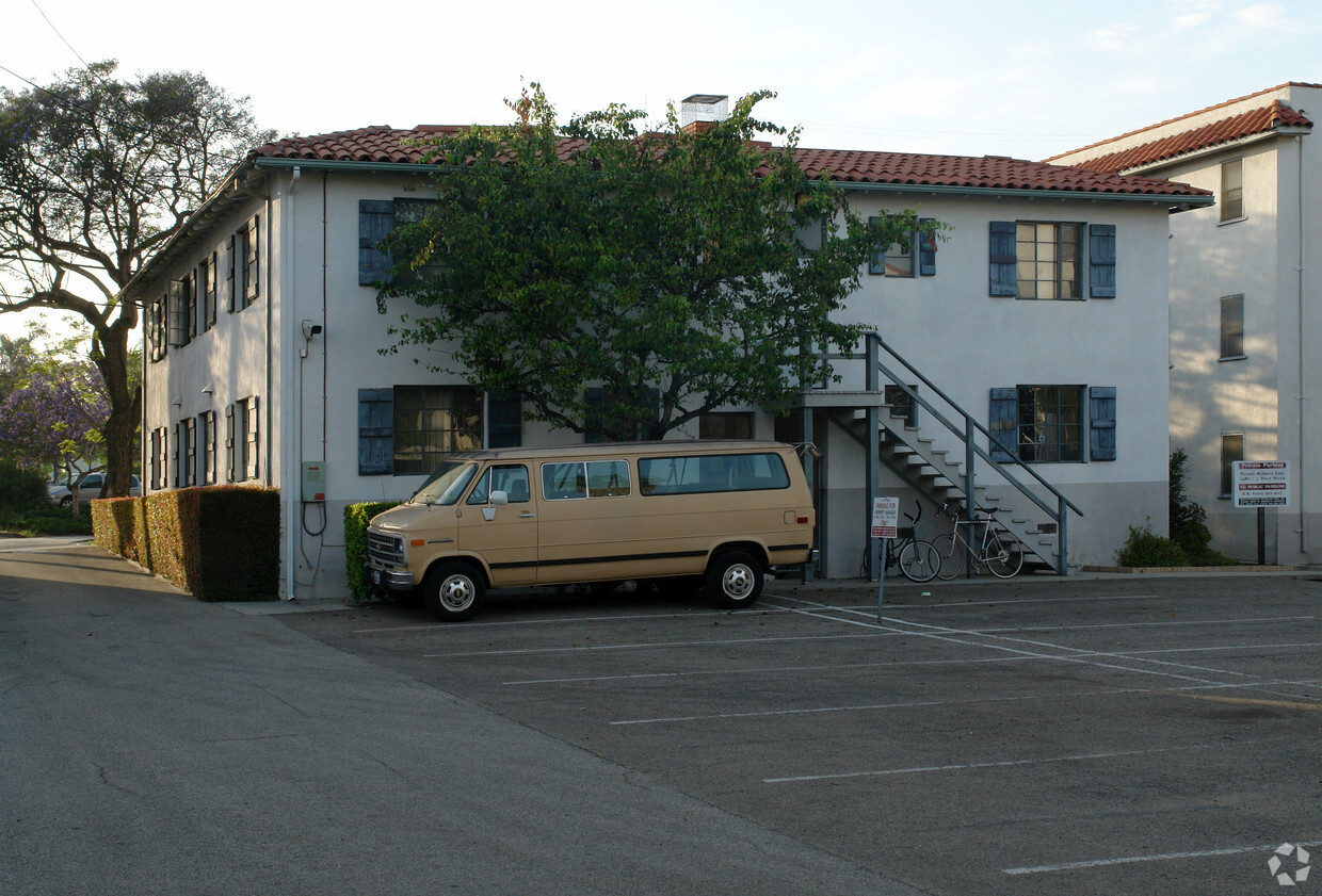 Foto del edificio - 115 W Anapamu St