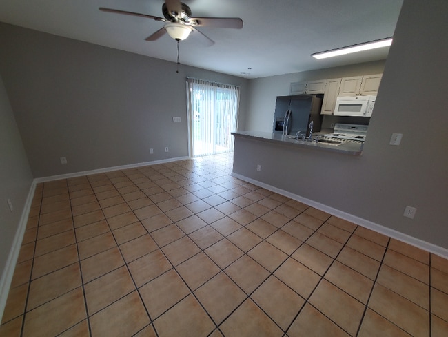 Building Photo - 4093 Mica Ave