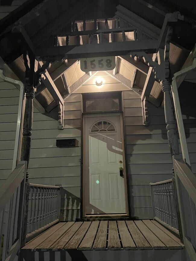 Foto del edificio - 1558 Scott St