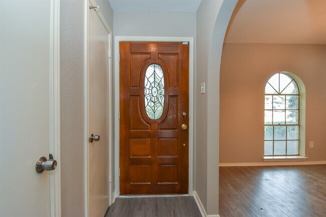 Foto del edificio - 11719 Murr Way