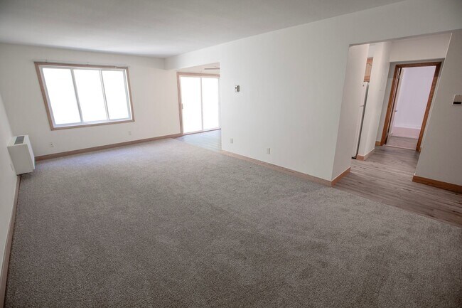 Interior Photo - Parkview