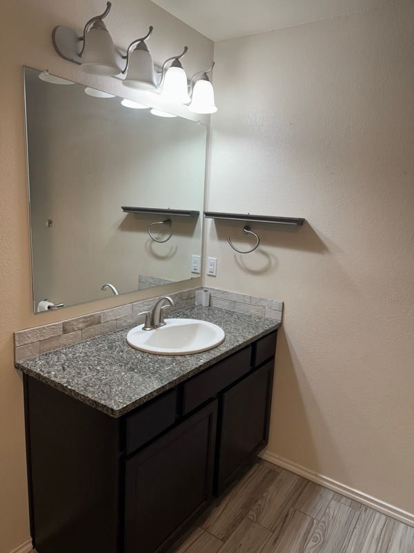 Foto del edificio - 4805 Eberly St