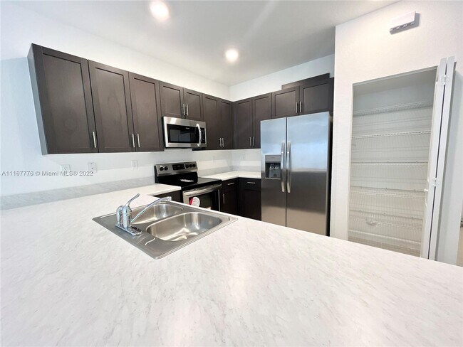 Foto del edificio - 23269 SW 111th Ave