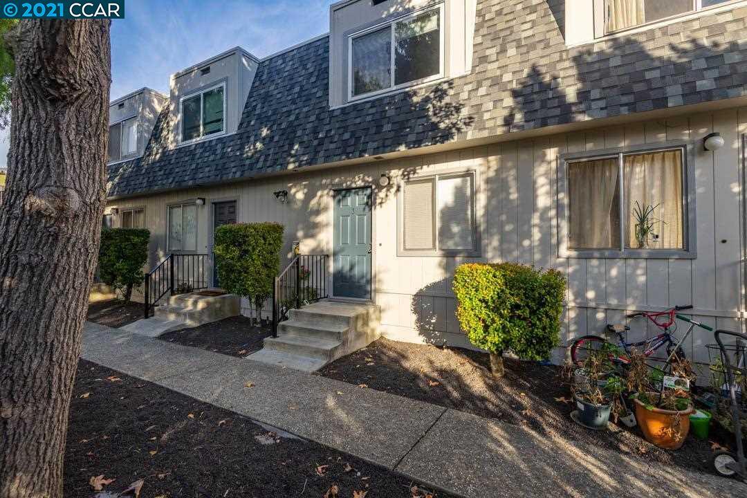 Primary Photo - 4811 Appian Way
