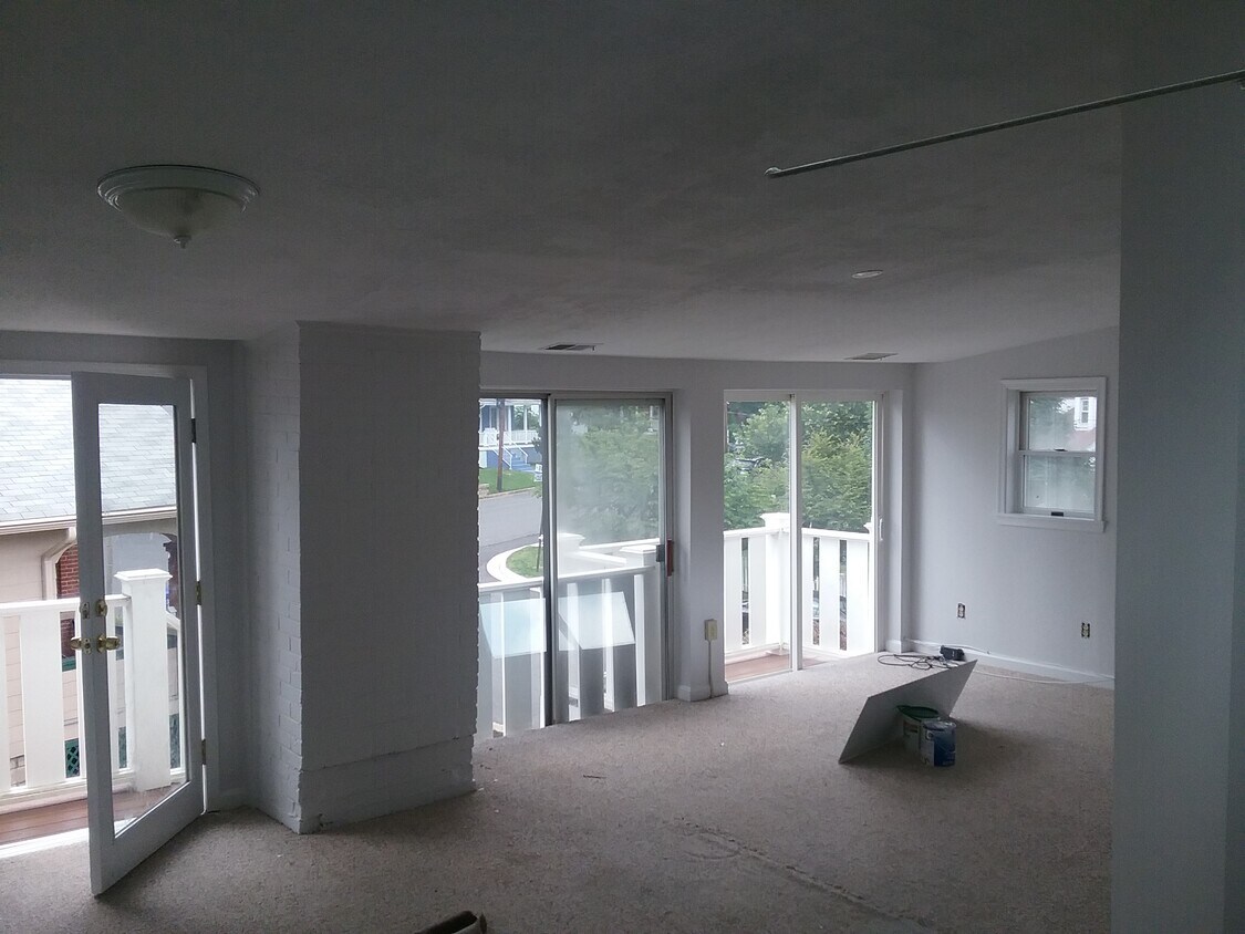 Foto principal - 314 N Bryan St