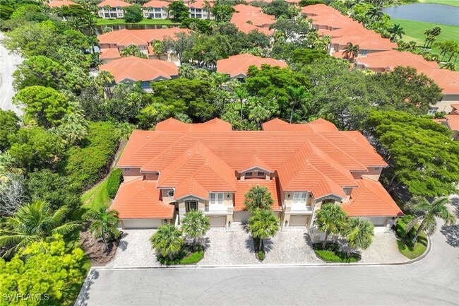 Foto del edificio - 26960 Wyndhurst Ct