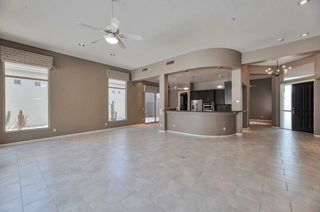 Building Photo - Stylish 2-Bedroom Home with Resort-Style A...