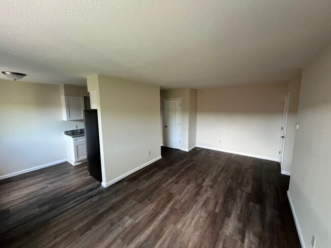 Building Photo - Stinson Boulevard Apartments