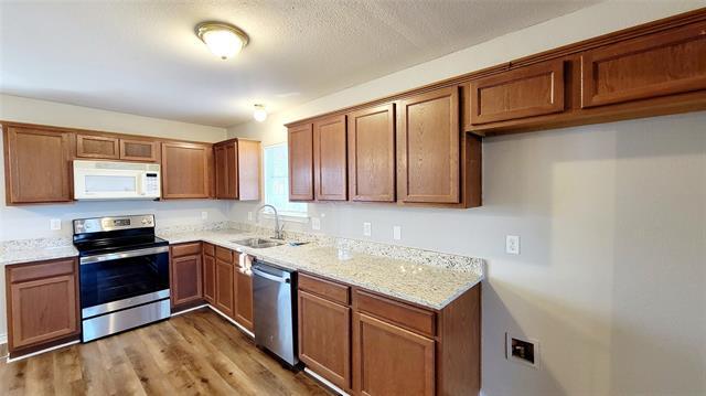 Foto del edificio - 3112 Travis St