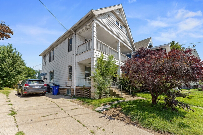 Building Photo - 8810 Denison Ave
