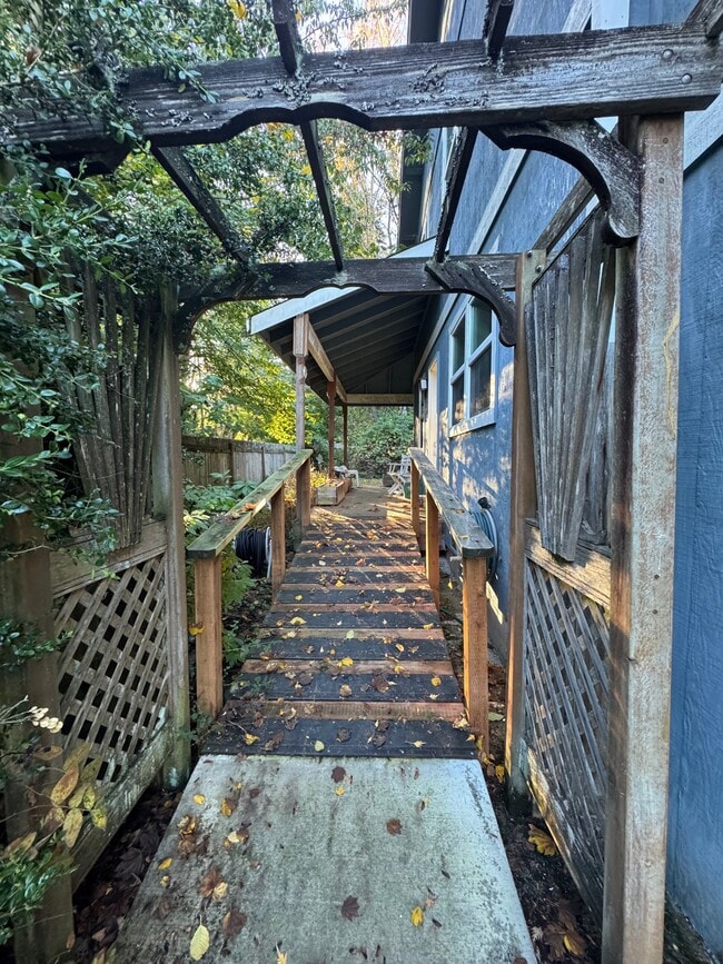 Foto del edificio - 18226 Vashon Hwy SW