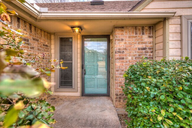 Foto del edificio - 4 Bed 2 Bath in Moore School District
