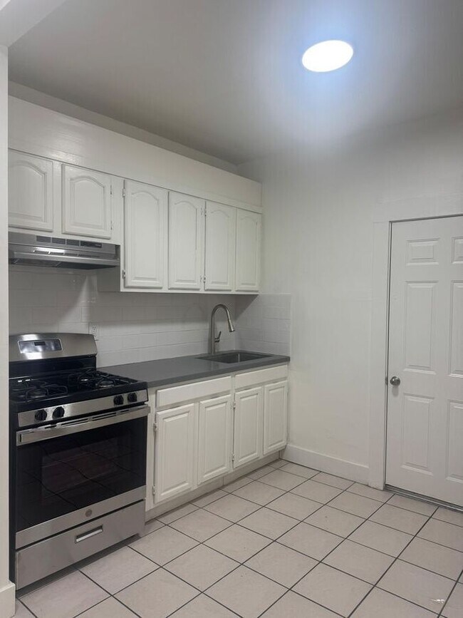 Foto del edificio - 71 10th St