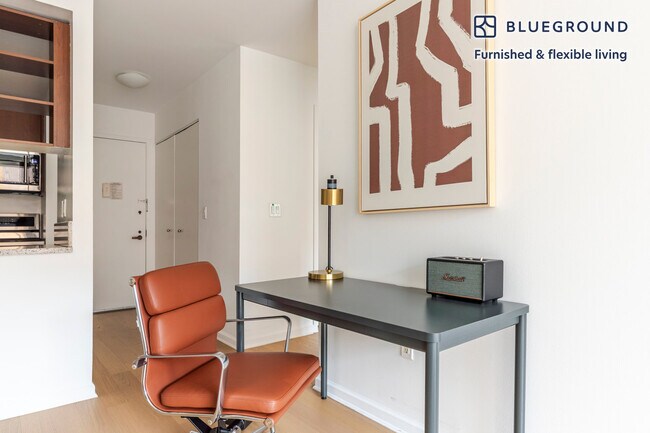 Foto del edificio - 535 W 23rd St