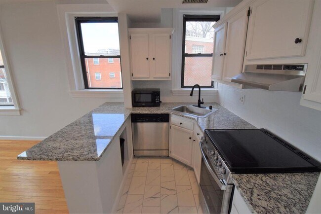 Foto del edificio - 1918 18th St NW