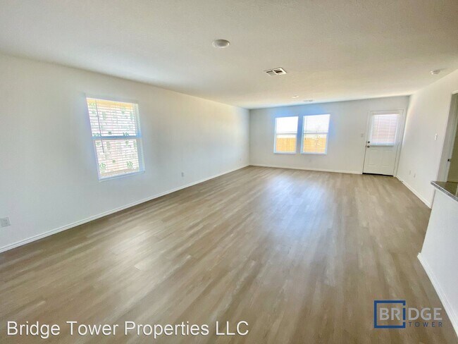Foto del edificio - 4 br, 2 bath House - 336 Cordova Terrace