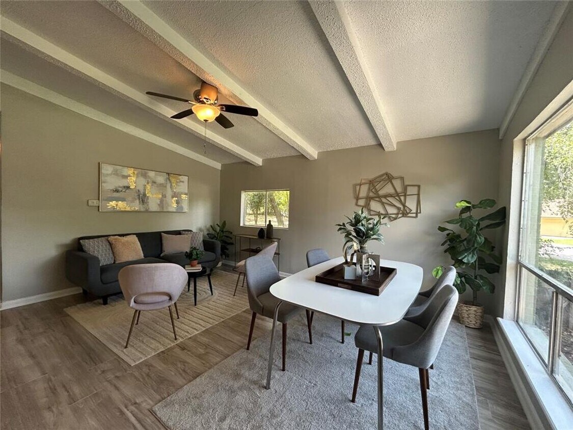 Foto principal - 6505 Arnold Dr