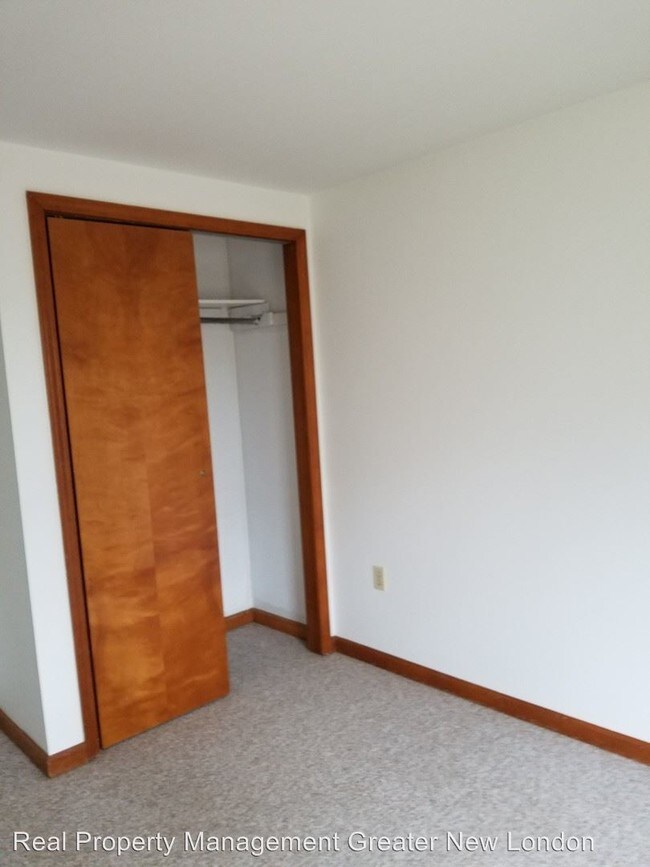 Foto del edificio - 2 br, 1.5 bath House - 215 NL Tpke