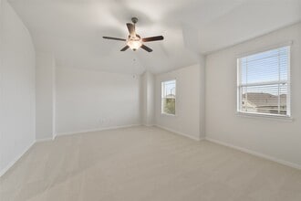 Building Photo - 6822 Barrington Crk Trce