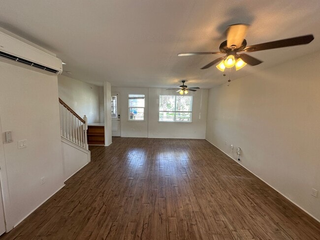 Building Photo - 540 Manawai St